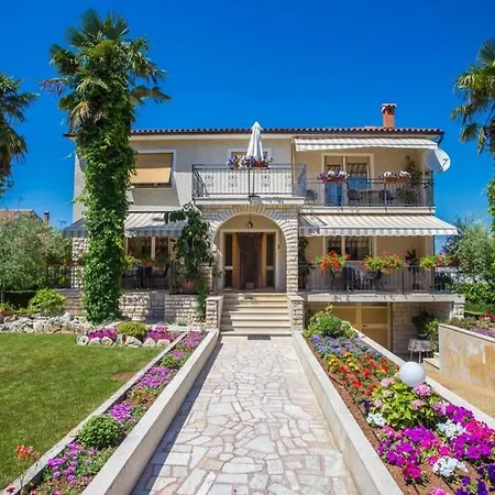 Garden View In For 2 - 3 Persons Apartman